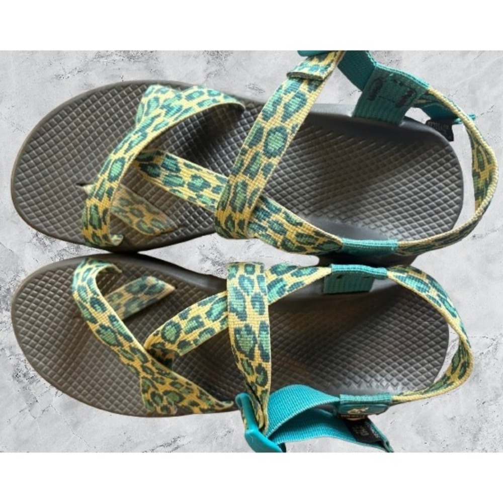 Chaco Z2 Classic Sandals Womens 9 Leopard Print Teal Yellow Vibram Made in USA - Picture 4 of 7